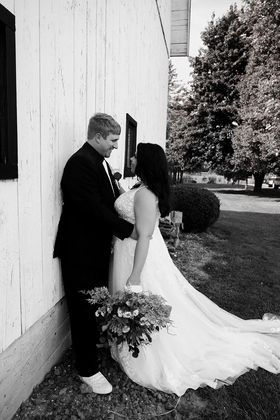 Wedding Photo from a wedding hosted at The Barn at Honey Blossom Orchard. Wedding and Event Venue in Northwest Ohio.